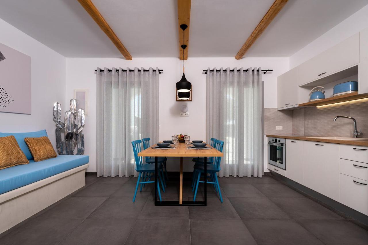 Modern Dome Homes Of Santorini ペリッサ エクステリア 写真